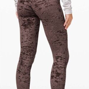 Lululemon Wunder Lounge High Rise Tight crushed velvet size 8